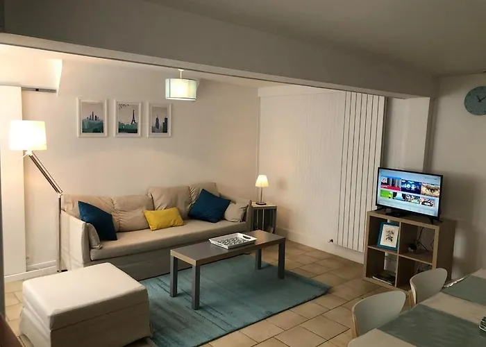 L'historique - Maison Renovee Dans Le Centre-ville De Tatil Evi Bayeux